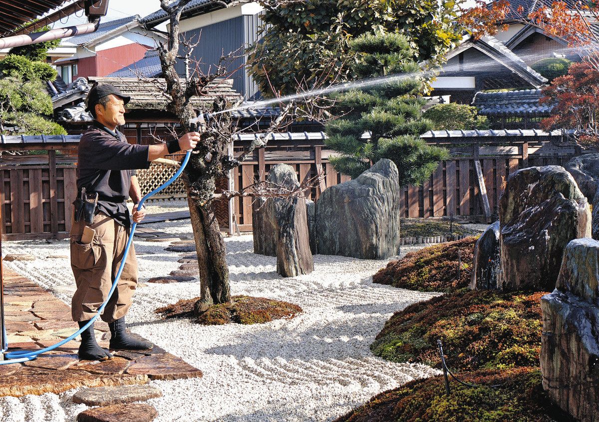 菰野 心」を表現、三重・菰野の横山氏庭園 尊敬する作庭家の仕事受け継ぐ庭師の思い：中日新聞Web