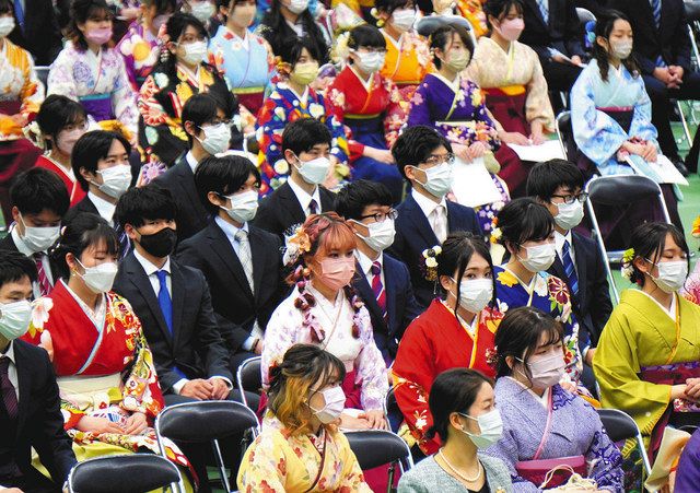 新たな旅路へ 学びは続く 富山大卒業式：北陸中日新聞Web