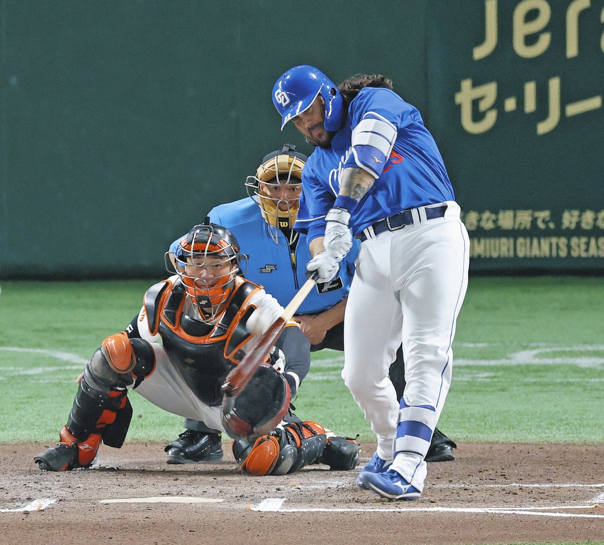 中日・チェイビス、巨人・菊地から勝ち越し3号ソロ！フォーク