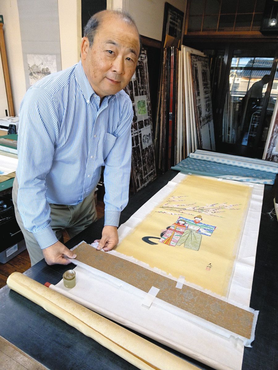 ニーズ捉え 一隅照らす 現代の名工 表具師・堀田直樹さん（高岡市