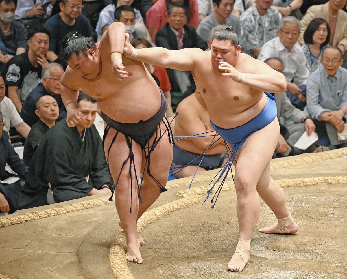 大の里、史上最速の初土俵から7場所目での初優勝に王手「あしたの一番