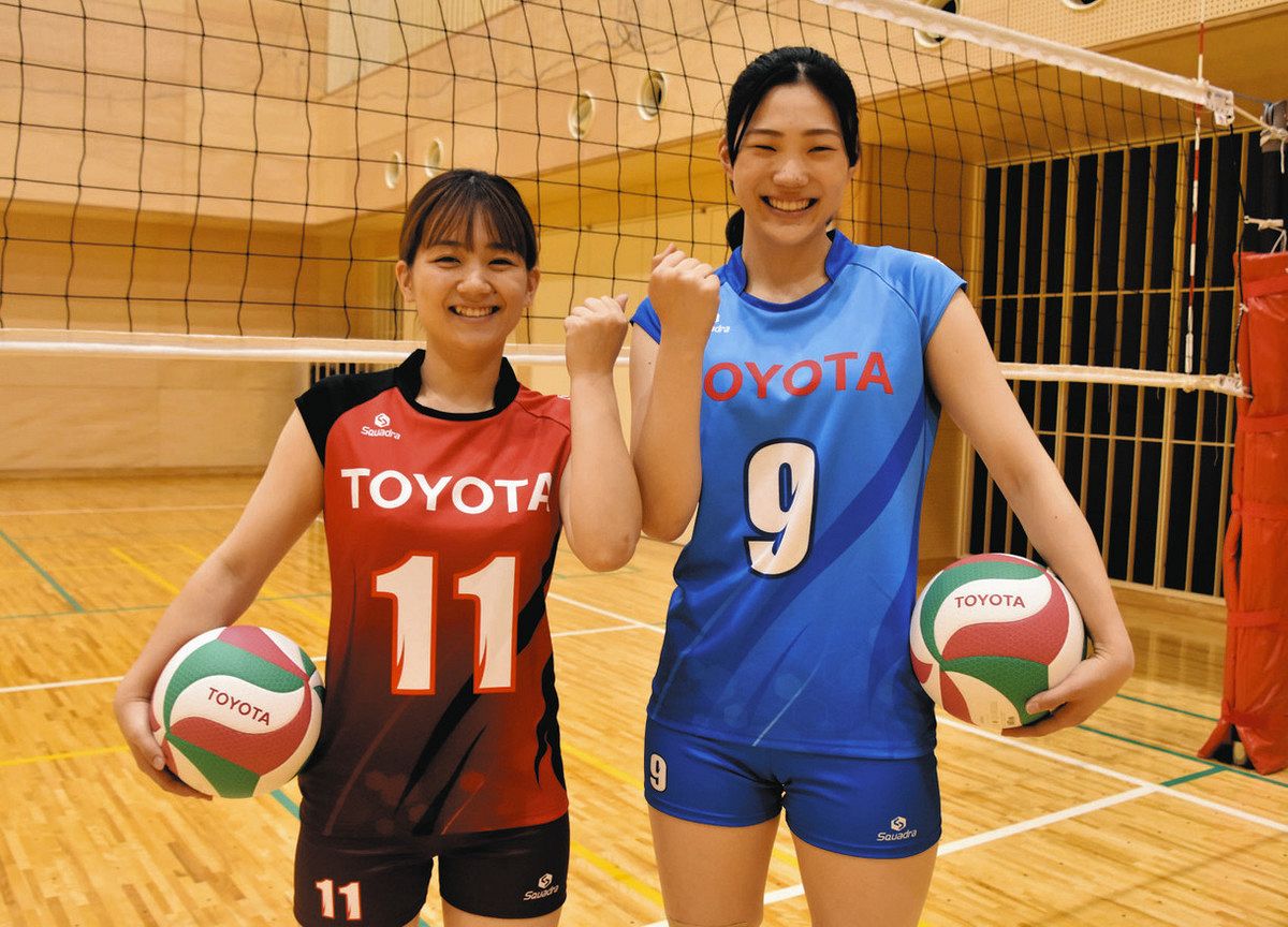 情熱の炎まとう新ユニホーム トヨタ女子バレー部、地元小学生の