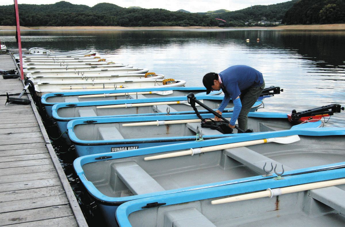 空自練習機墜落から4カ月半、入鹿池の貸しボートが再開 水質汚染確認