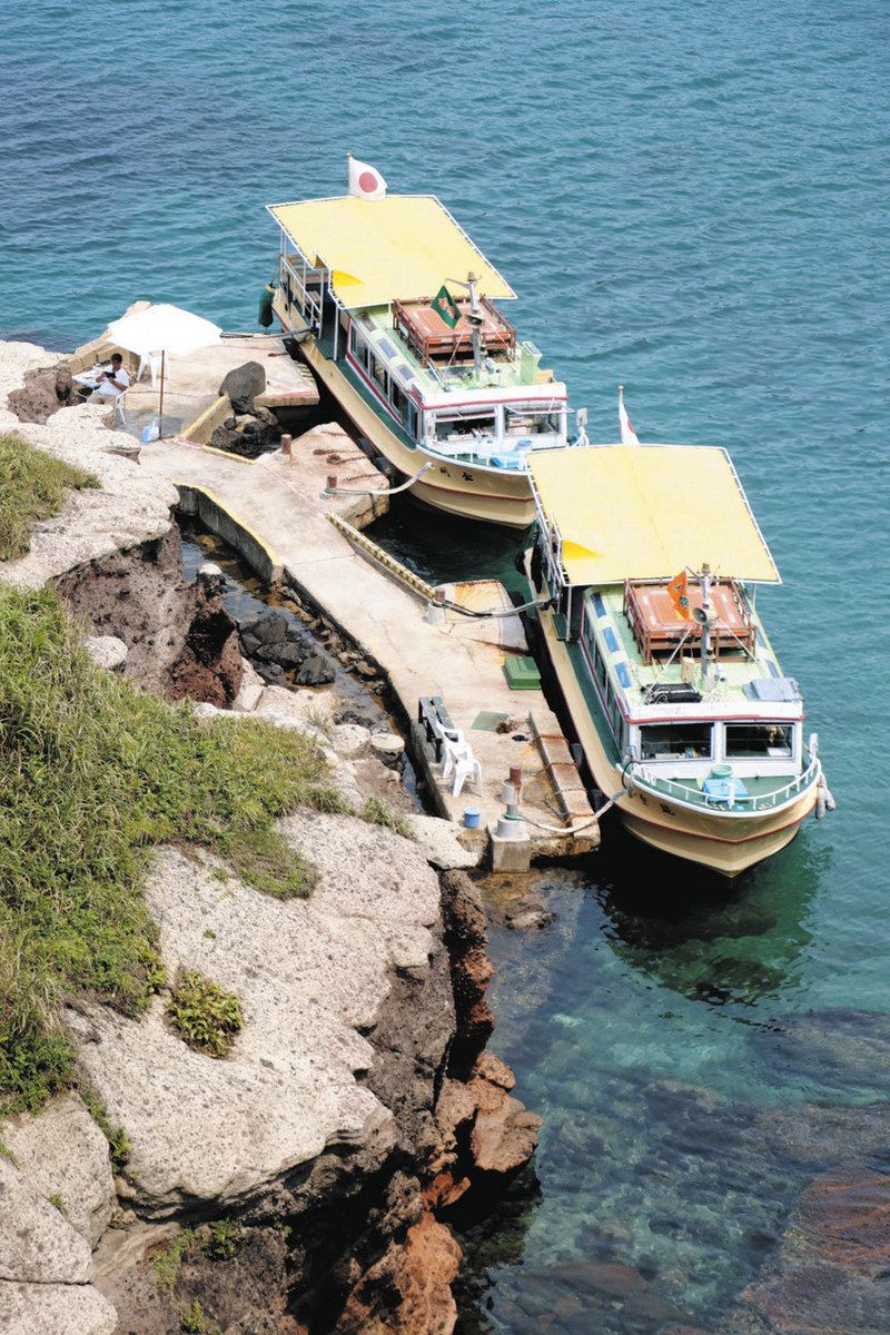 巌門遊覧船 通常営業を再開 被災の2隻修理「夏休みに間に合った