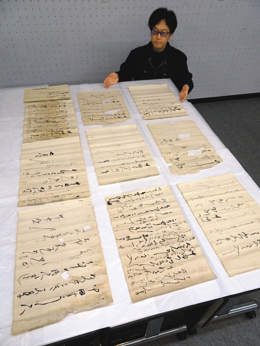 【博物館級】◆『豊臣秀吉より前田利長への拝領品 瀬戸揚底徳利』◆検）徳川家康 Amazon.co.jp: 博物館級『豊臣秀吉より前田利長への拝領品 瀬戸