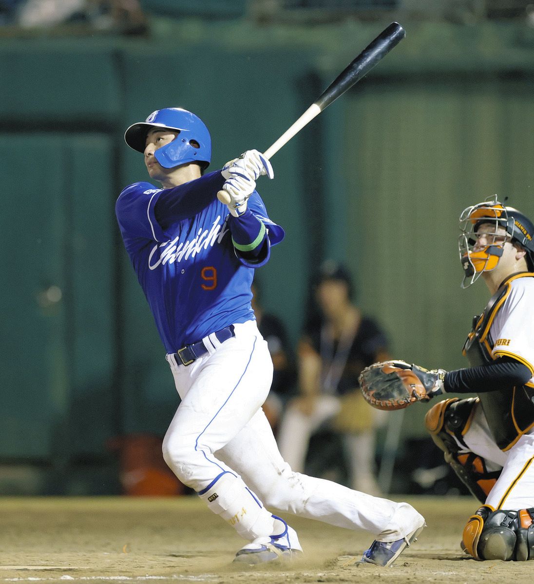 中日・石伊雄太、「あそこで打てたのは大きかったですが」 プロ初