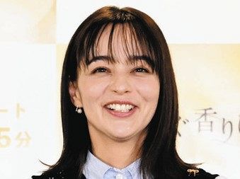 サッカー元日本代表の妻・加藤ローサ「40代に突入しました