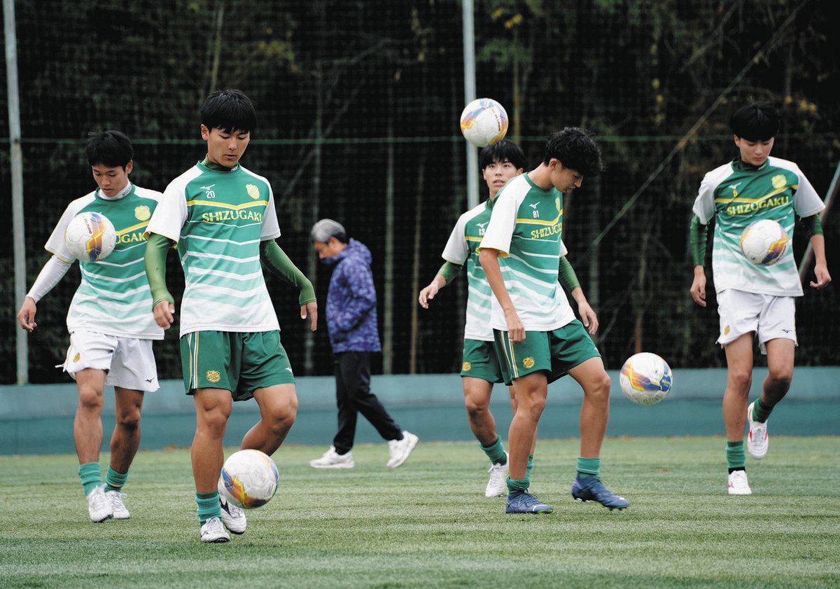 静岡学園 モレリア 選手権メンバー支給シャツ トレーニング