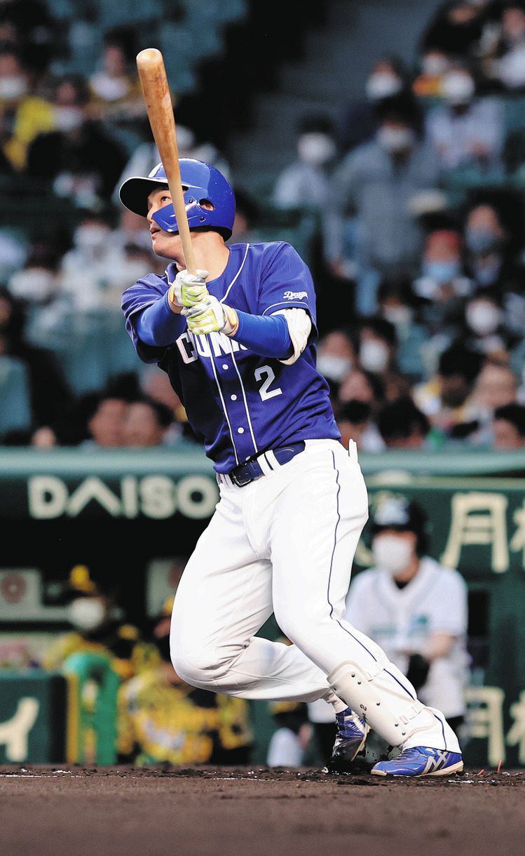 中日】石川昂弥、思い出の甲子園4試合13打席目で初安打の4号2ラン