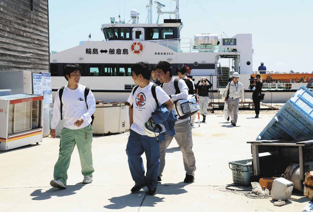 舳倉島　パンフレット　島カード　使用済み乗船券　石川県　輪島 舳倉島 パンフレット 島カード 使用済み乗船券 石川県 輪島 2025