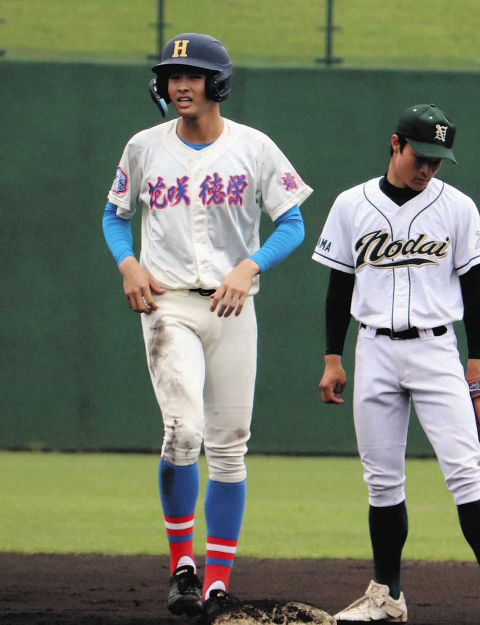 本塁打＆二塁打で２安打の花咲徳栄の藤田大清外野手