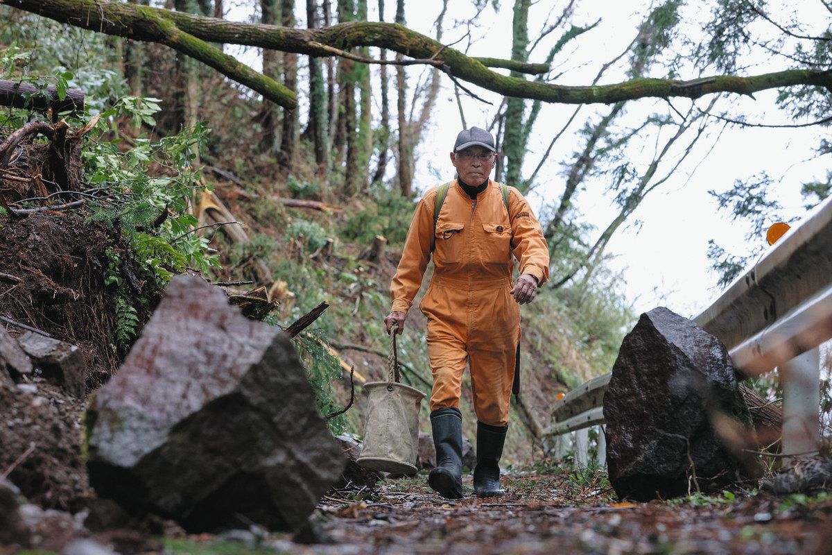だから73歳は悪路を歩く 珠洲の集落「捨てるがは簡単、でも守りたい