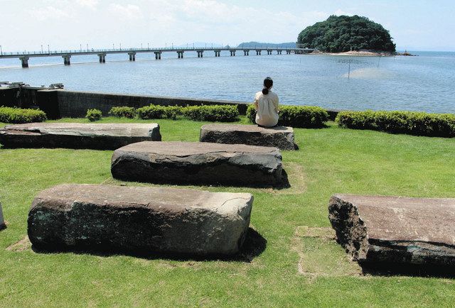 長崎・五島列島の石を活用 蒲郡のベンチアート第3弾：中日新聞Web