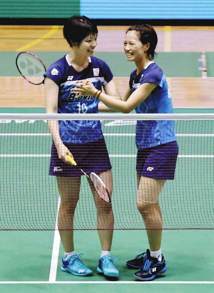 バドミントン フクヒロ ナガマツとの頂上決戦制す 五輪金メダルへ 勢いが付く 全日本総合選手権v 中日スポーツ 東京中日スポーツ