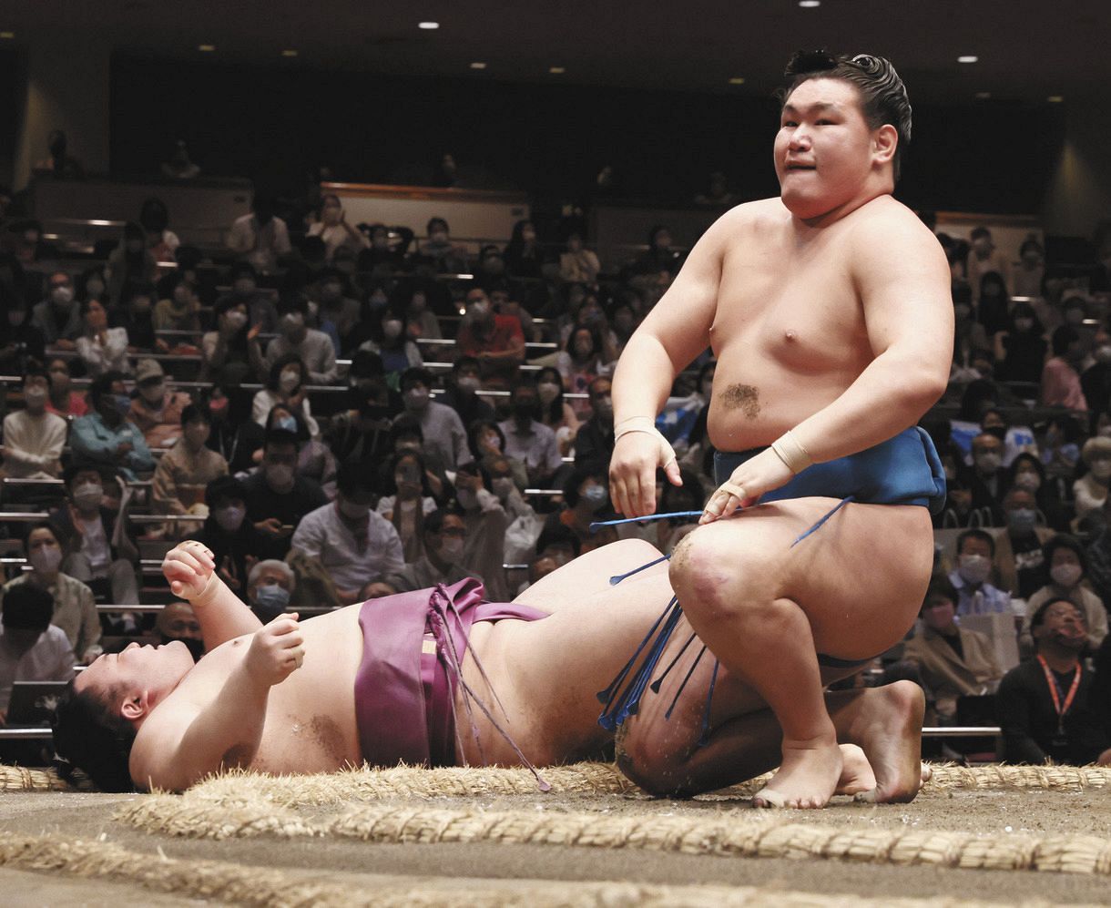 おごれるものは久しからず 今の朝乃山は抜け殻みたいなもの 怖い指導者がぜひ必要 北の富士コラム 中日スポーツ 東京中日スポーツ