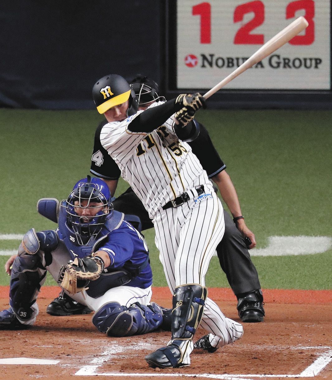 阪神】佐藤輝に代わってスタメン 陽川尚将V打…リクエストも本塁クロス