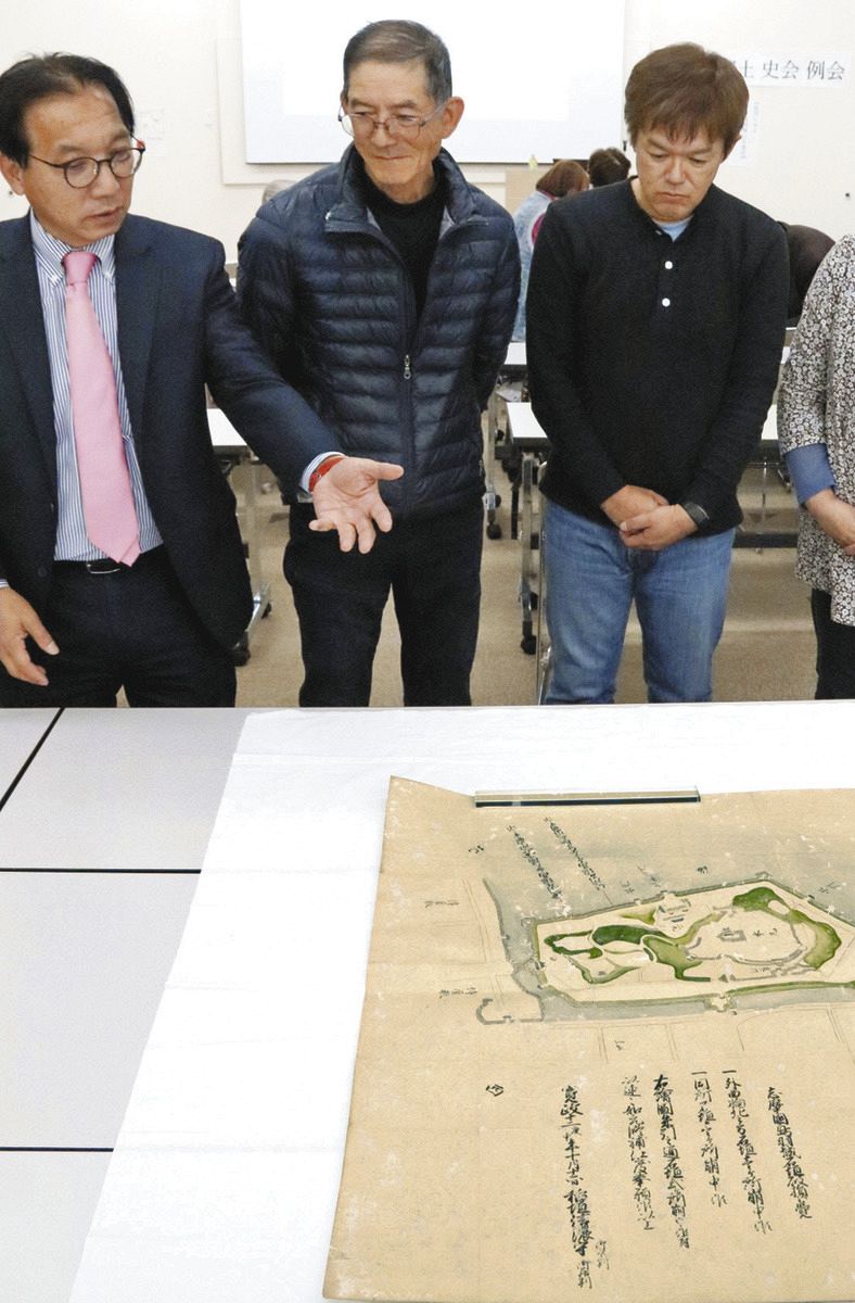 ごみからただならぬ気品…調べてみると鳥羽城の未発見絵図だった ごみからただならぬ気品…調べてみると鳥羽城の未発見絵図だった