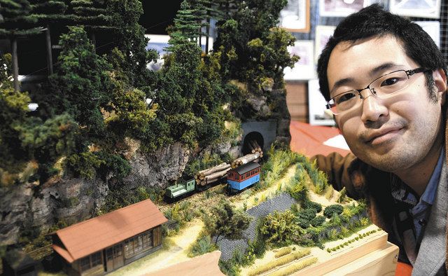 遠山森林鉄道の模型を南箕輪の愛好家が保存会に寄贈：中日新聞Web