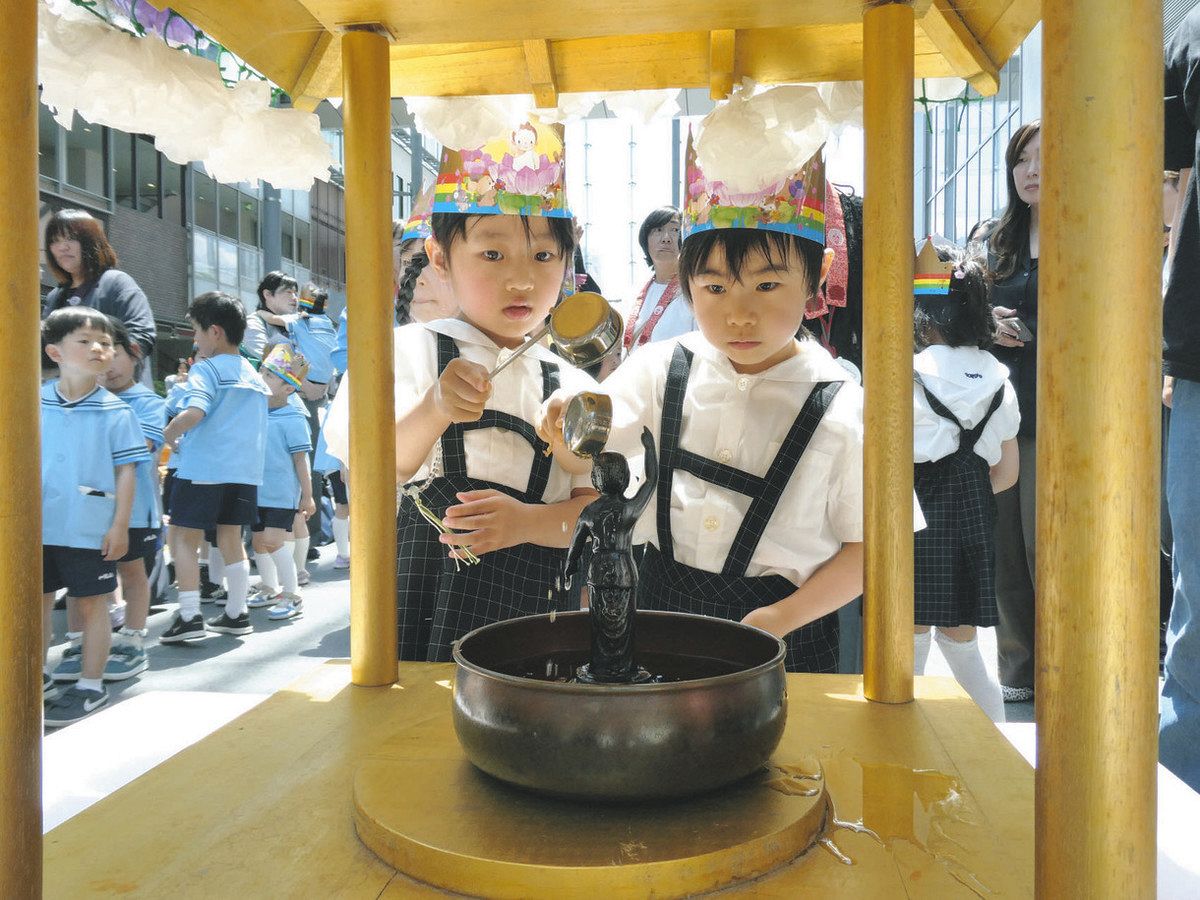 お釈迦様 誕生日おめでとう 富山で「花まつり」 ：北陸中日新聞Web