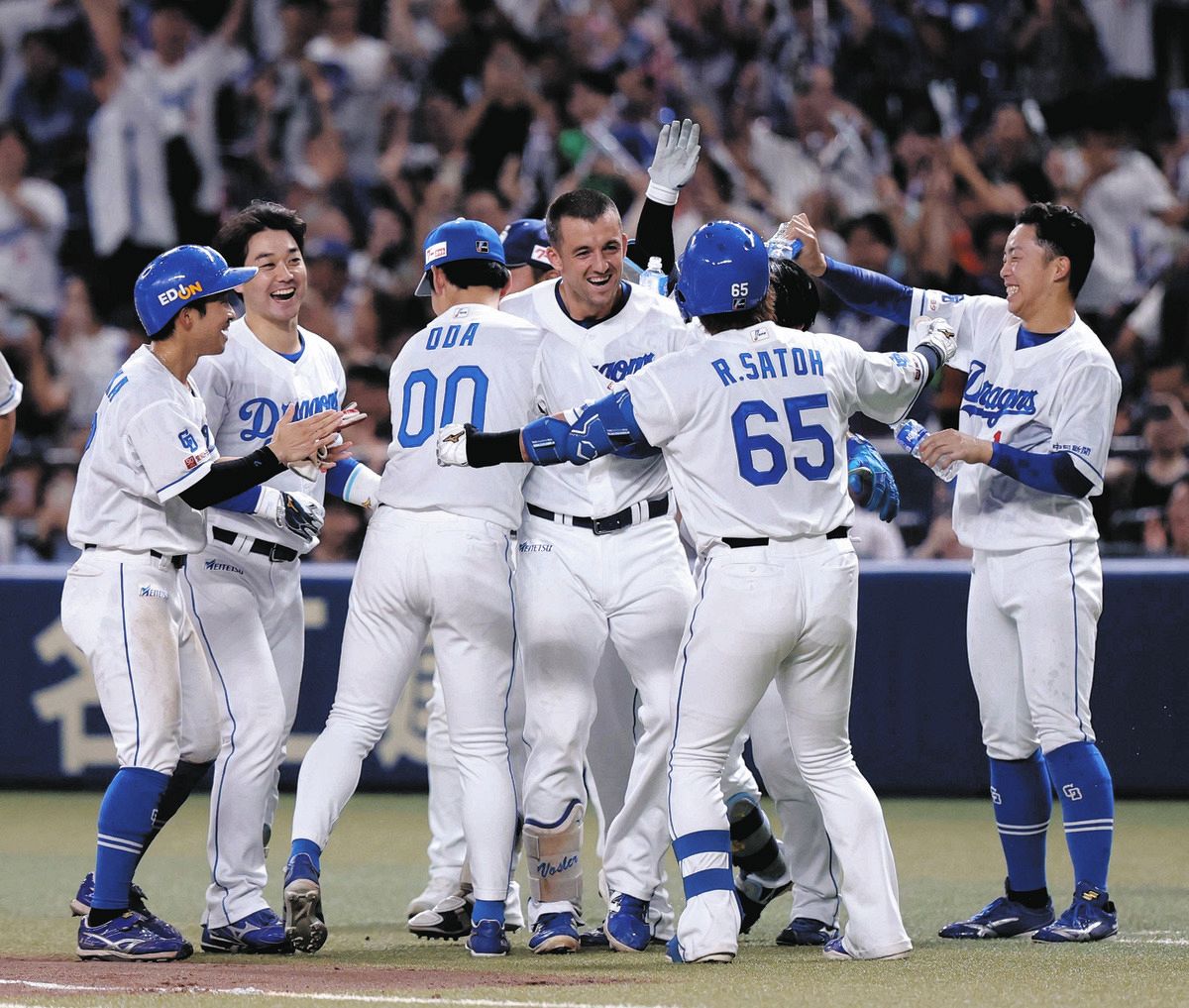 中日ドラゴンズ ボスラー ユニフォーム
