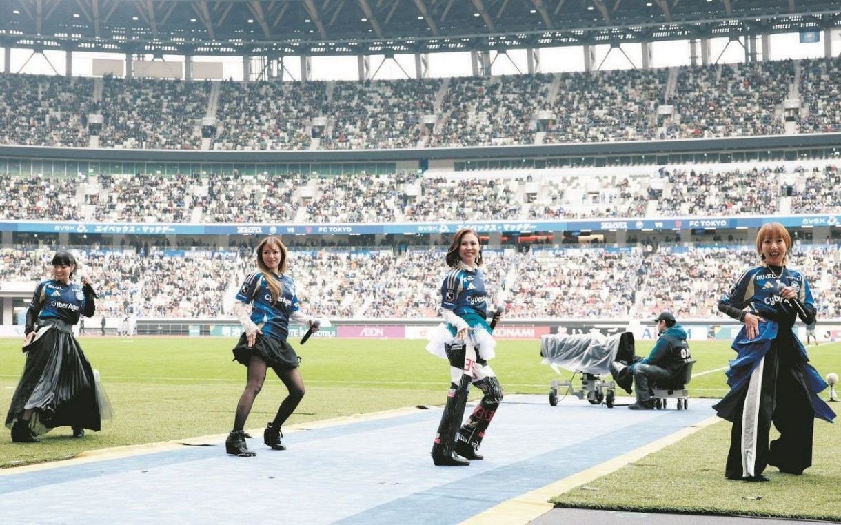 MAXのREINA、昨年からママさんサッカーに参加「パス回しを研究して