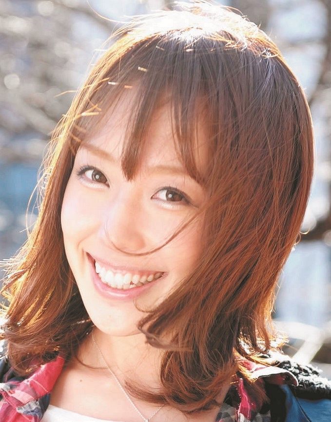 川崎希 アレクサンダー夫妻4カ月ぶりディズニー満喫 テンション上がる 緊急事態宣言明けて初 中日スポーツ 東京中日スポーツ