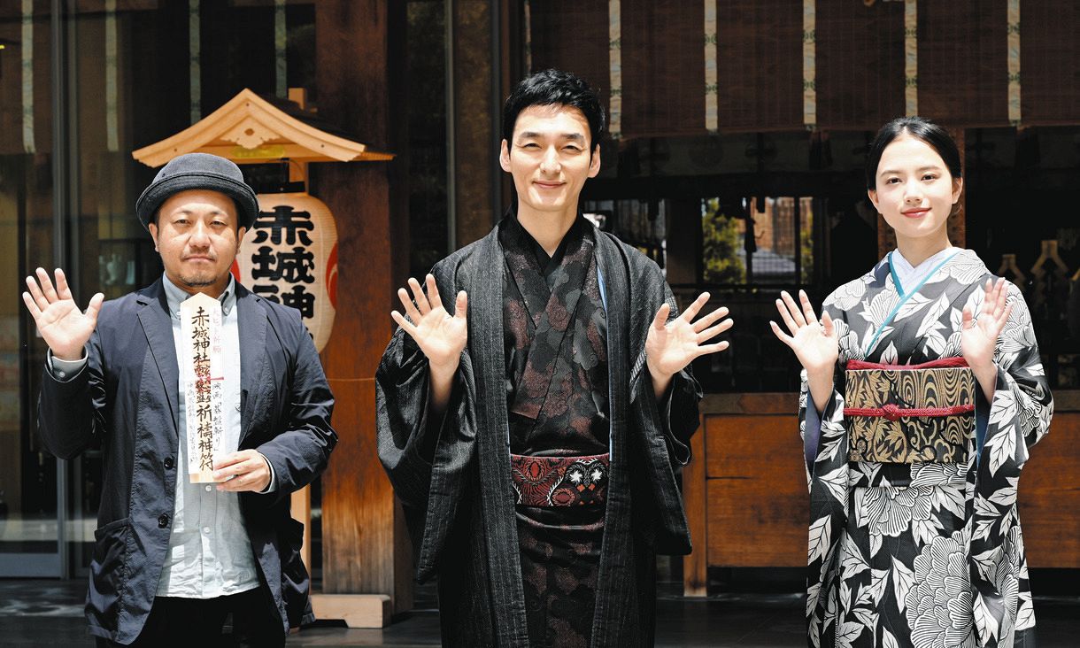 草彅剛、遠慮がちに映画ヒット祈願「あまり欲張ったことをお願い