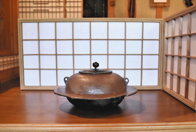 ☆美品 大型平蜘蛛釜 透木釜 透木 釜鐶送料込み 桜川透木釜 | 丸岩美術 公式オンラインストア