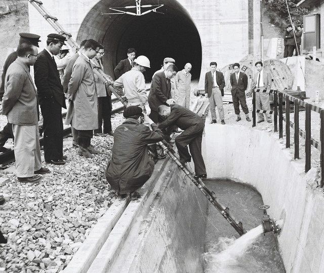 北陸トンネル開通６０周年 つなぐ ２ 工事の副産物 敦賀トンネル温泉街 観光資源 今は福祉に 日刊県民福井web