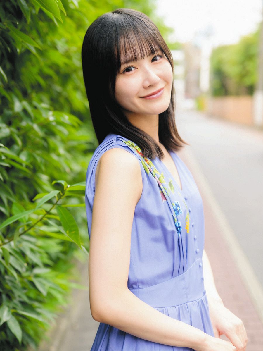 STU48・中村舞、セカンド写真集「舞風」で見せる8年間の成長「背中を