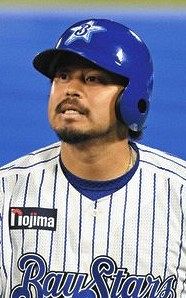 “セ首位打者”の宮崎敏郎が後背部痛め欠場…三浦監督「明日の出場は様子を見てから」【DeNA】:中日スポーツ・東京中日スポーツ
