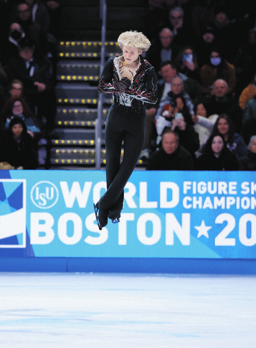 ジャンプ絶賛値上がり中のフィギュア達 4体 ジャンプ絶賛値上がり中の