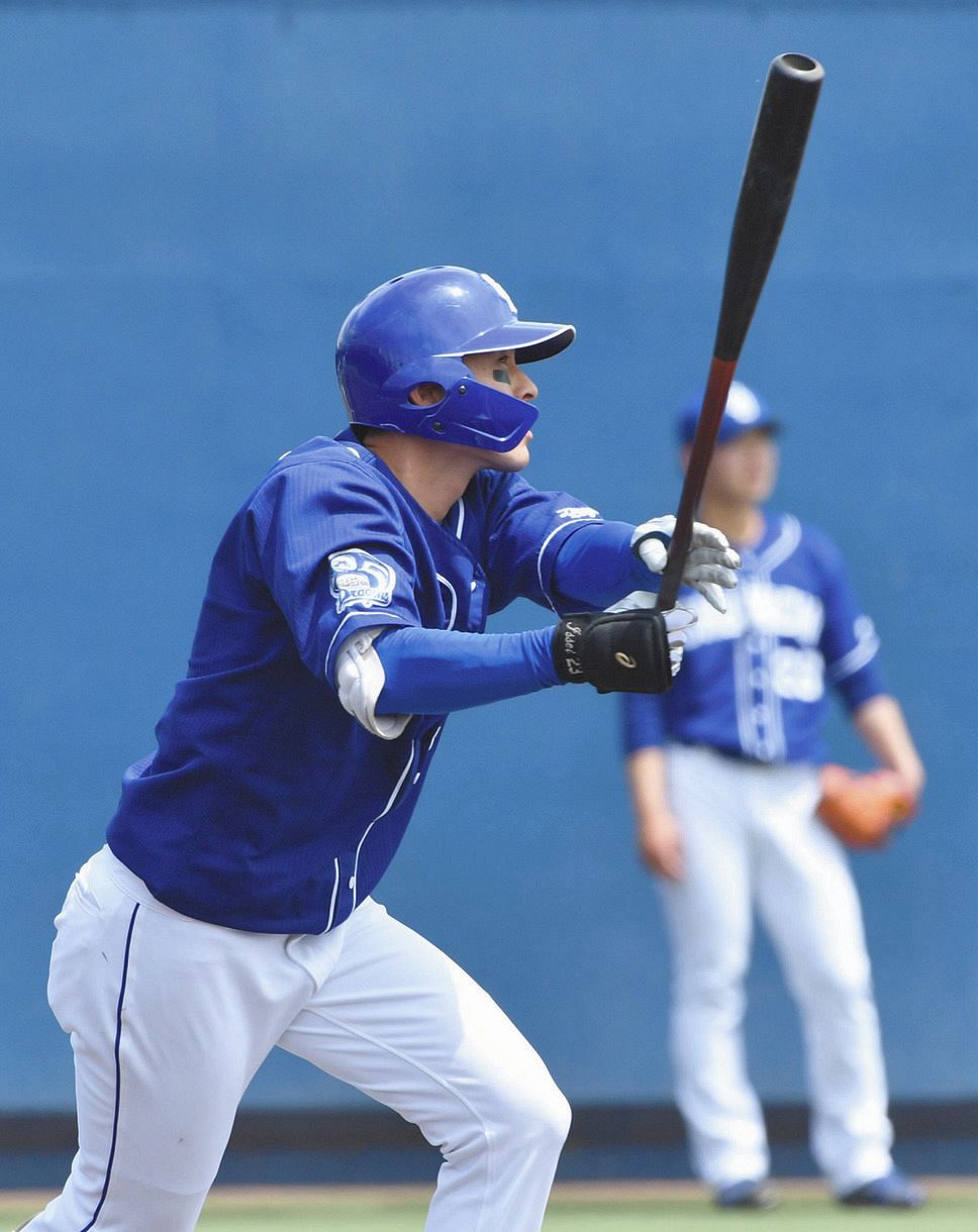 中日2軍 遠藤 加藤翔トレード加入でアピール打 フェンス直撃右越え2点三塁打 中日スポーツ 東京中日スポーツ