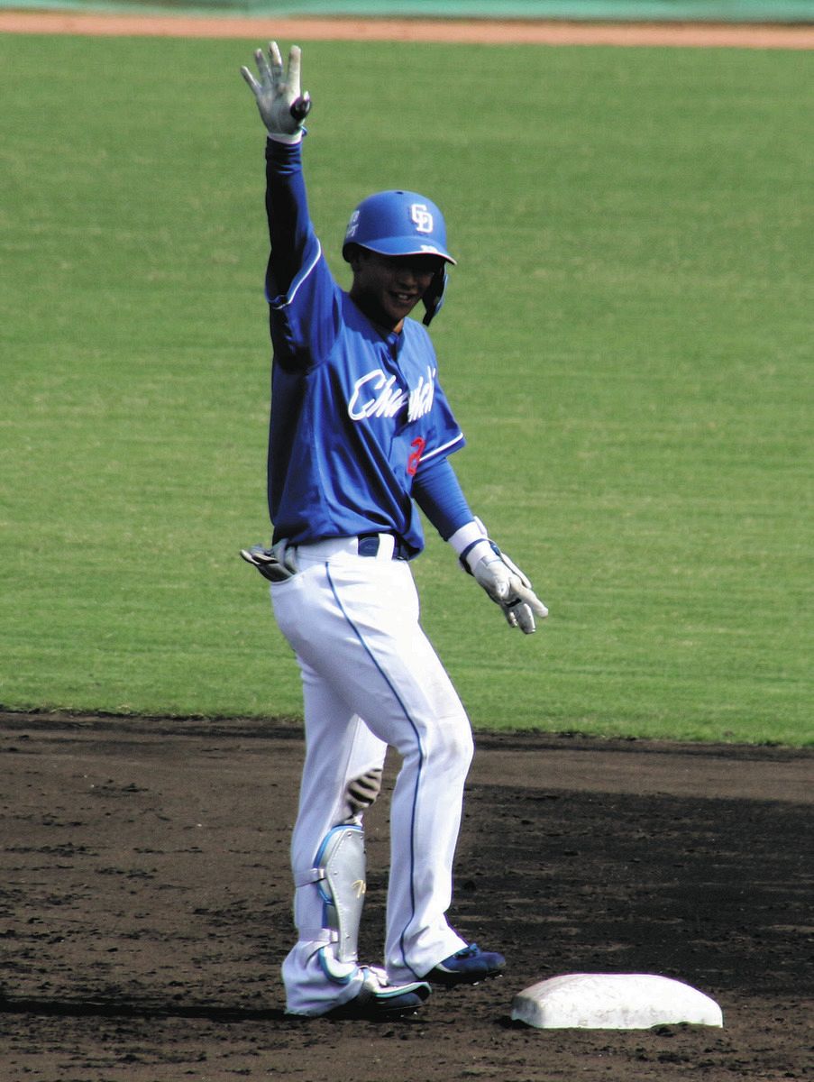 中日2軍】ドラ3・辻本倫太郎、逆転2点二塁打で再出発 8日間の1軍 中日2軍】ドラ3・辻本倫太郎、逆転2点二塁打で再出発 8日間の1軍