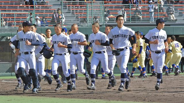 富商 決勝進出ならず 北信越高校野球 星稜に4 5 北陸中日新聞web