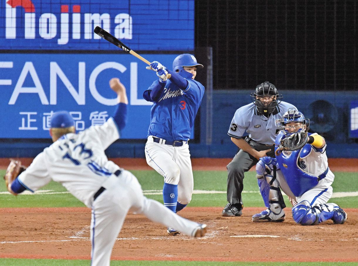 高橋周平が9回に勝ち越し打 終盤に粘りを見せ中日が逆転勝ちで横浜スタジアムで今季初勝利：中日スポーツ・東京中日スポーツ