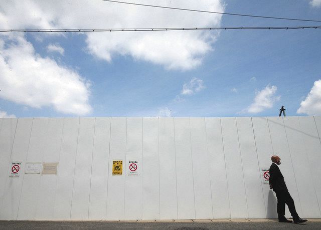 夕刊 京アニ放火 青葉容疑者 やけどの痕 生々しく 中日新聞web