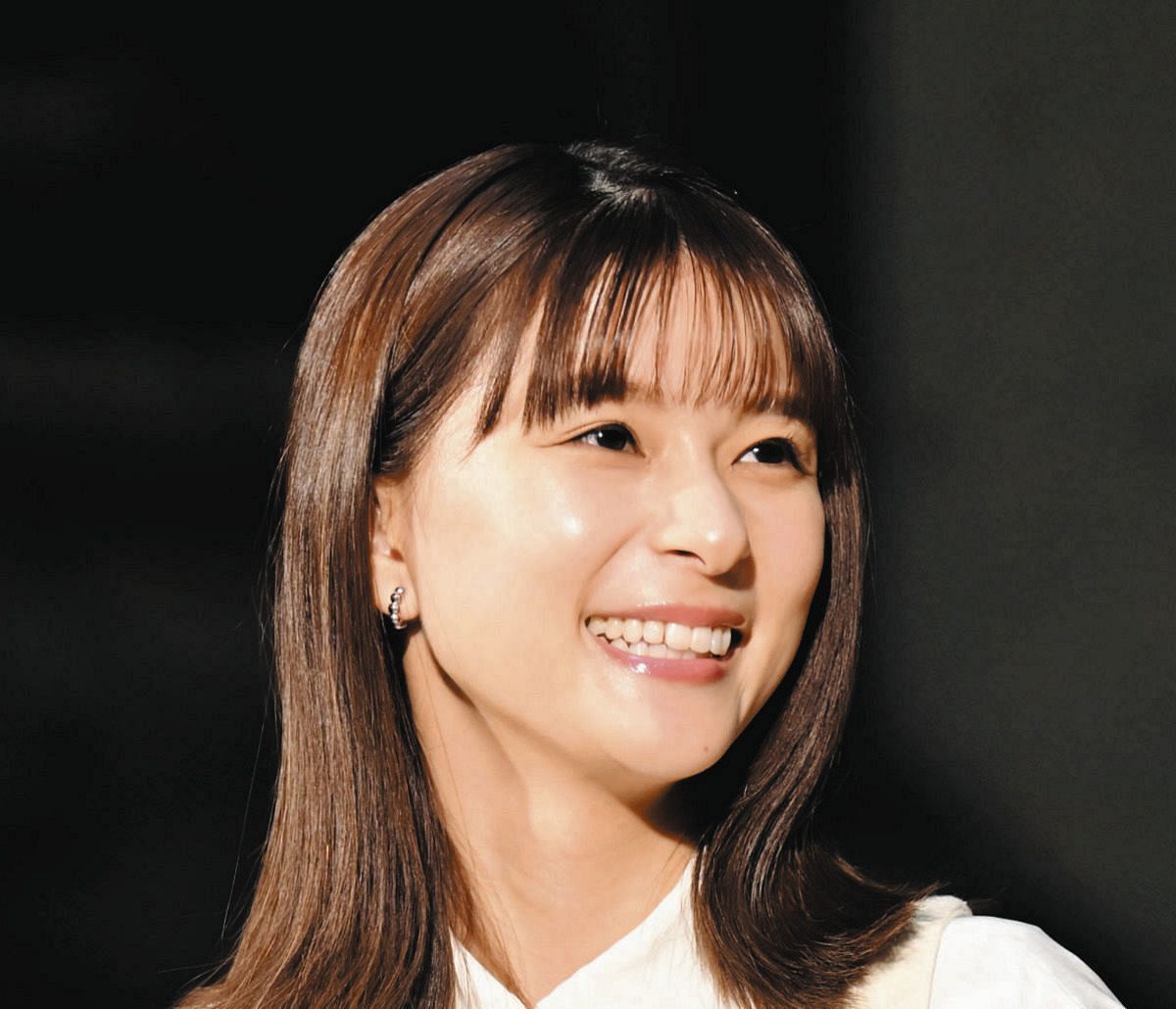 「え、それは映像化しないんですか⁉」芳根京子、新しい髪色公開にファン歓喜「髪色良すぎる」「赤髪可愛すぎるっっ」:中日スポーツ・東京中日スポーツ