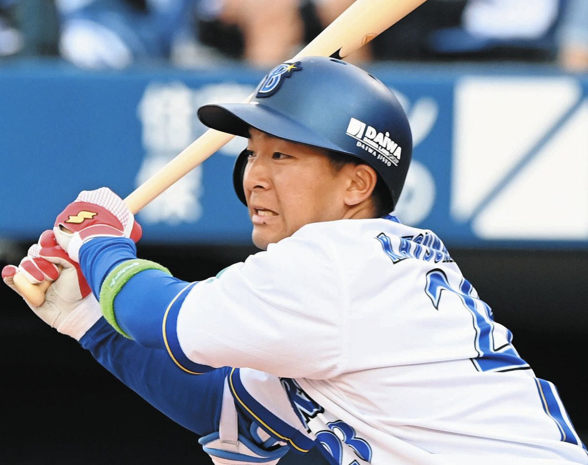 DeNA、宮崎敏郎の初回自打球で緊急出場の勝又温史が先制の2点適時打