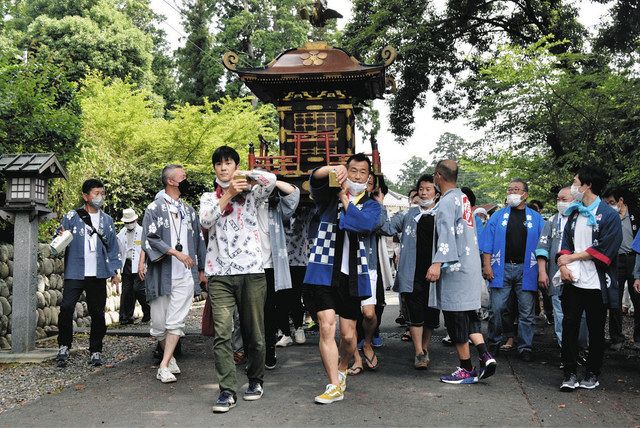 コロナ禍、みこし継承探る 磐田「見付天神裸祭」保存会：中日新聞しずおかWeb