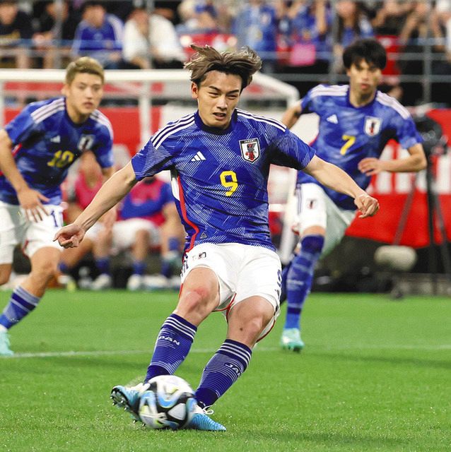 FW上田綺世、代表15試合目にしてついに初得点「とりあえずほっとしている」【サッカー】：中日スポーツ・東京中日スポーツ