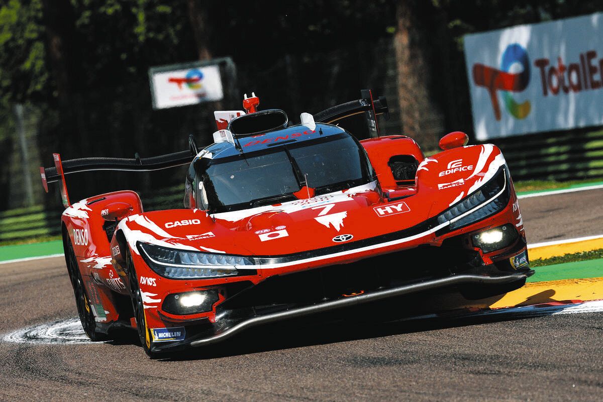 WEC開幕戦】トヨタレーシングは7号車が0・114秒の僅差で2番手、小林可