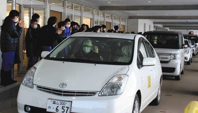 地域を守る１１０番 子どもを犯罪から救う車 庄川小で出発式 北陸中日新聞web