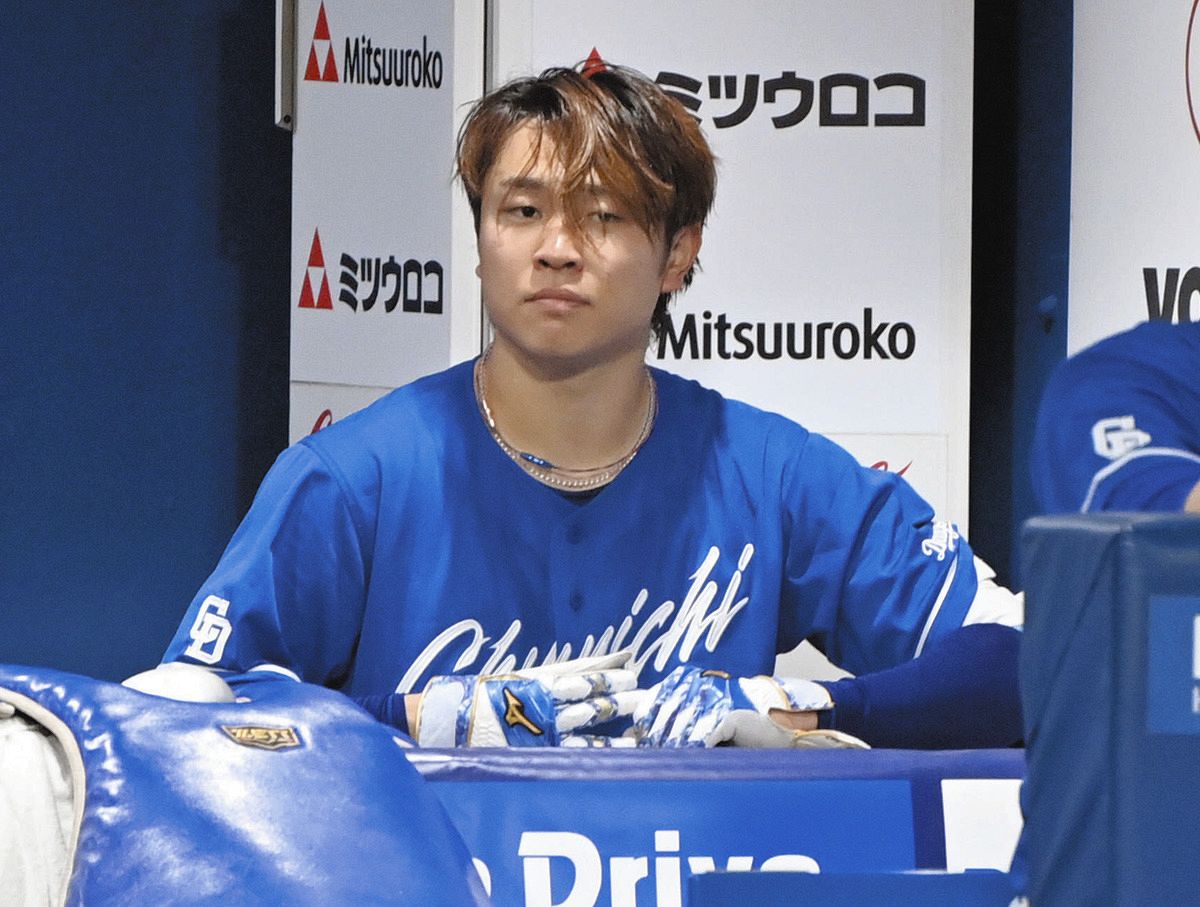 中日ドラゴンズ 高橋宏斗(髙橋宏斗) 選手 2025年昇竜ユニホーム第一弾 August 9, 2025 #LetsDragonsTogether] Celebrating his