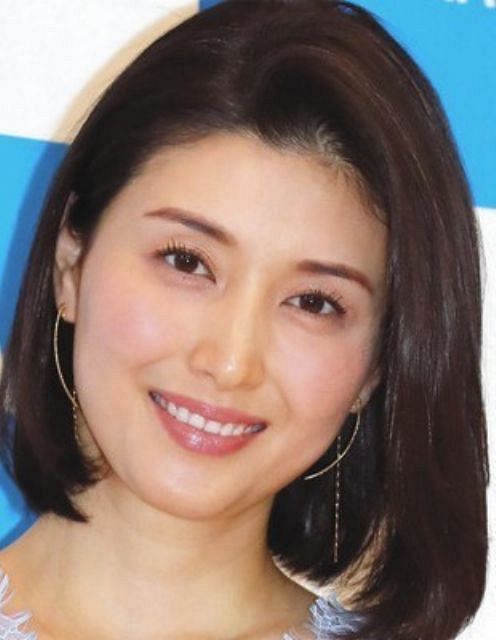 橋本マナミが 胎動 動画をインスタ投稿 朝から元気に動いています この間は足の形が見えました 笑 中日スポーツ 東京中日スポーツ