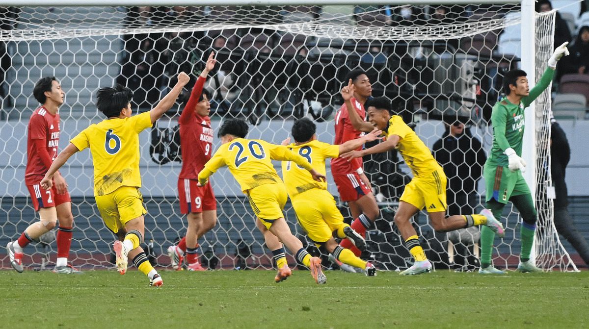 2025年度サッカー界は『茨城旋風』J1、J2、大学、U-18ユースそして