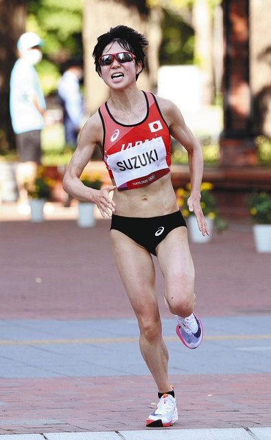 一山 ４大会ぶり入賞 陸上 女子マラソン 鈴木１９位 前田３３位 中日新聞web
