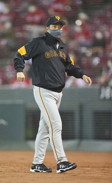 原 巨人の優勝マジック 21 丸だ 坂本だ 吉川尚だ 打線つながり広島に快勝 中日スポーツ 東京中日スポーツ 原 巨人の優勝マジック 21 丸だ 坂本だ 吉川尚だ 打線つながり広島に快勝 中日スポーツ 東京中日スポーツ