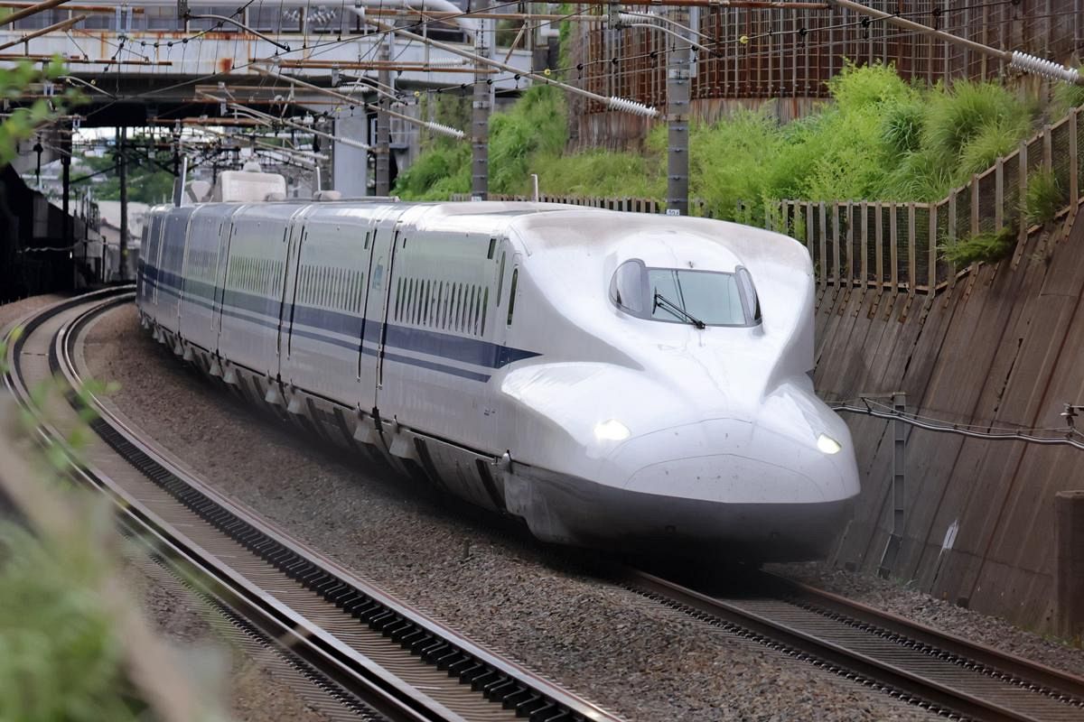 新幹線「のぞみ88号」で薄いもや、焦げたような異臭確認 掛川ー静岡間