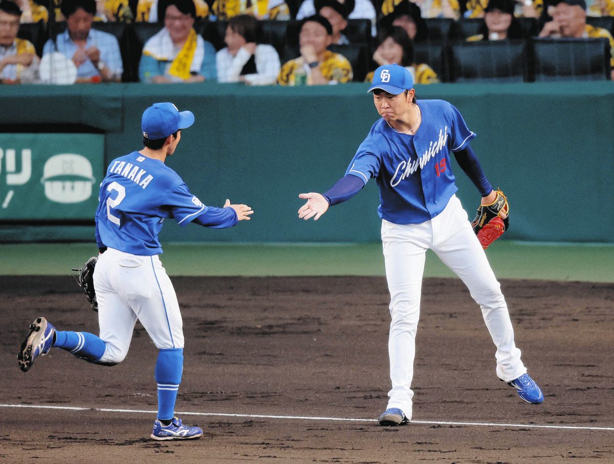 tomogu　田中幹也 甲子園に忍者が連日出現！ライナー好捕の術 中日・田中幹也、素速い